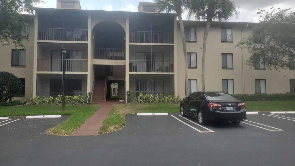 203 Foxtail Drive # B3, FL 33415