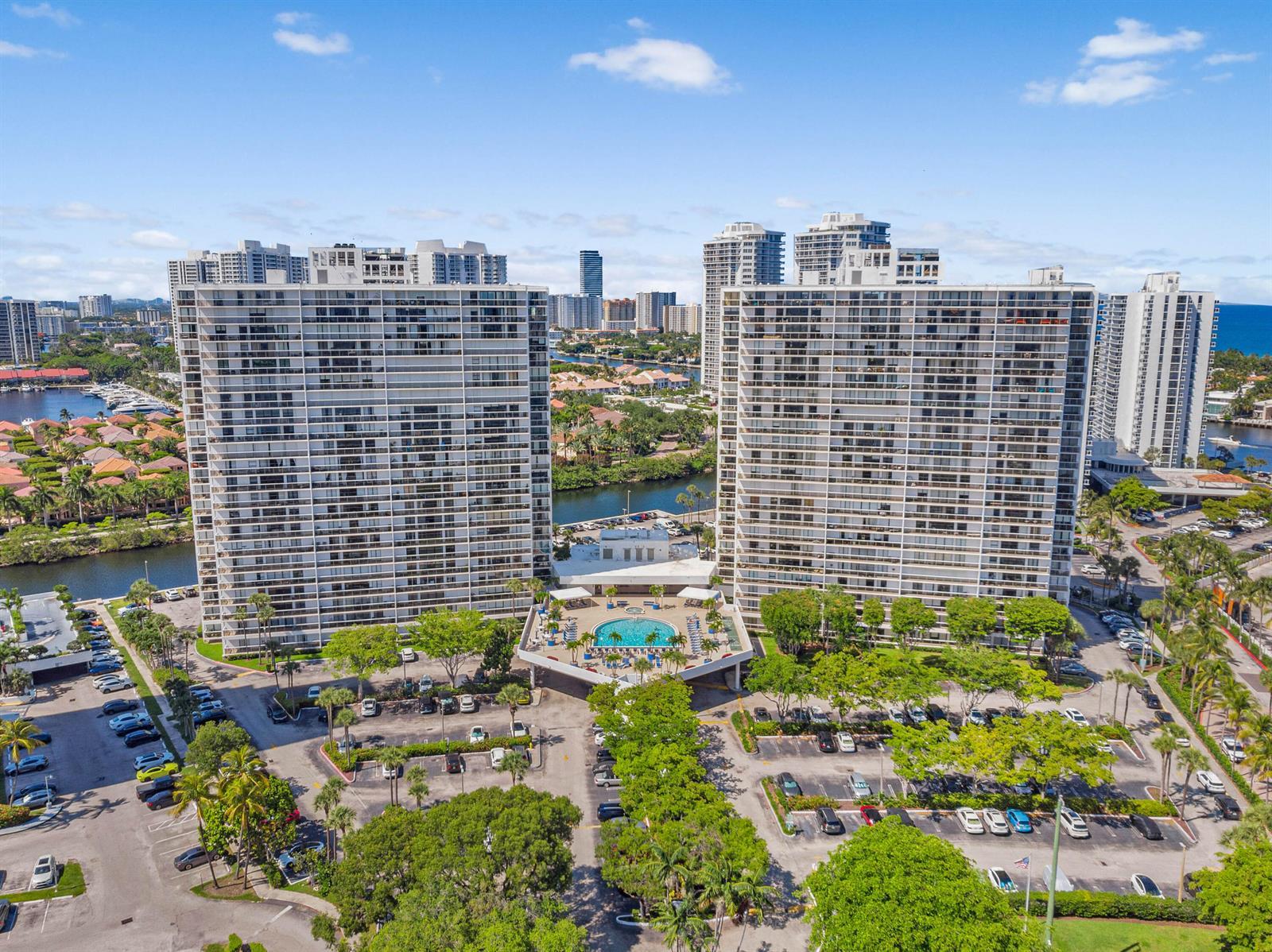 3701 N Country Club Drive # 404, Aventura FL 33180 photo 2