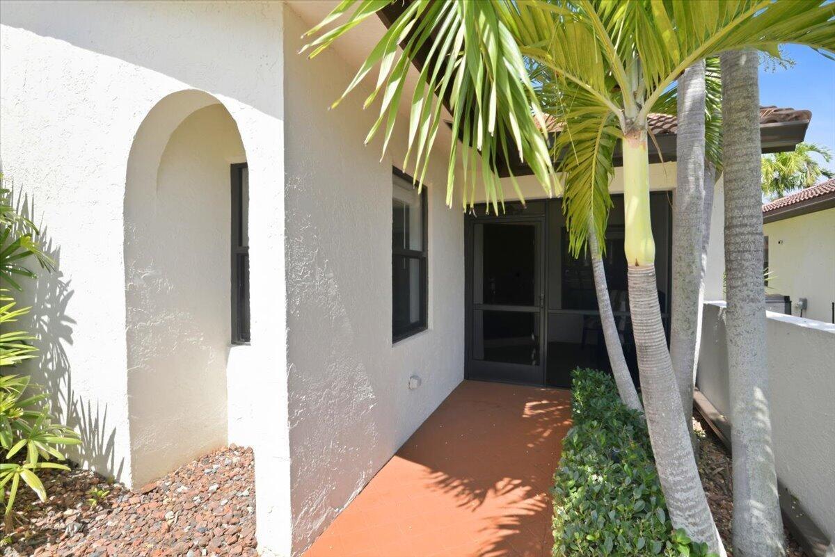 21583 Villa Nova Drive, Boca Raton FL 33433 photo 3