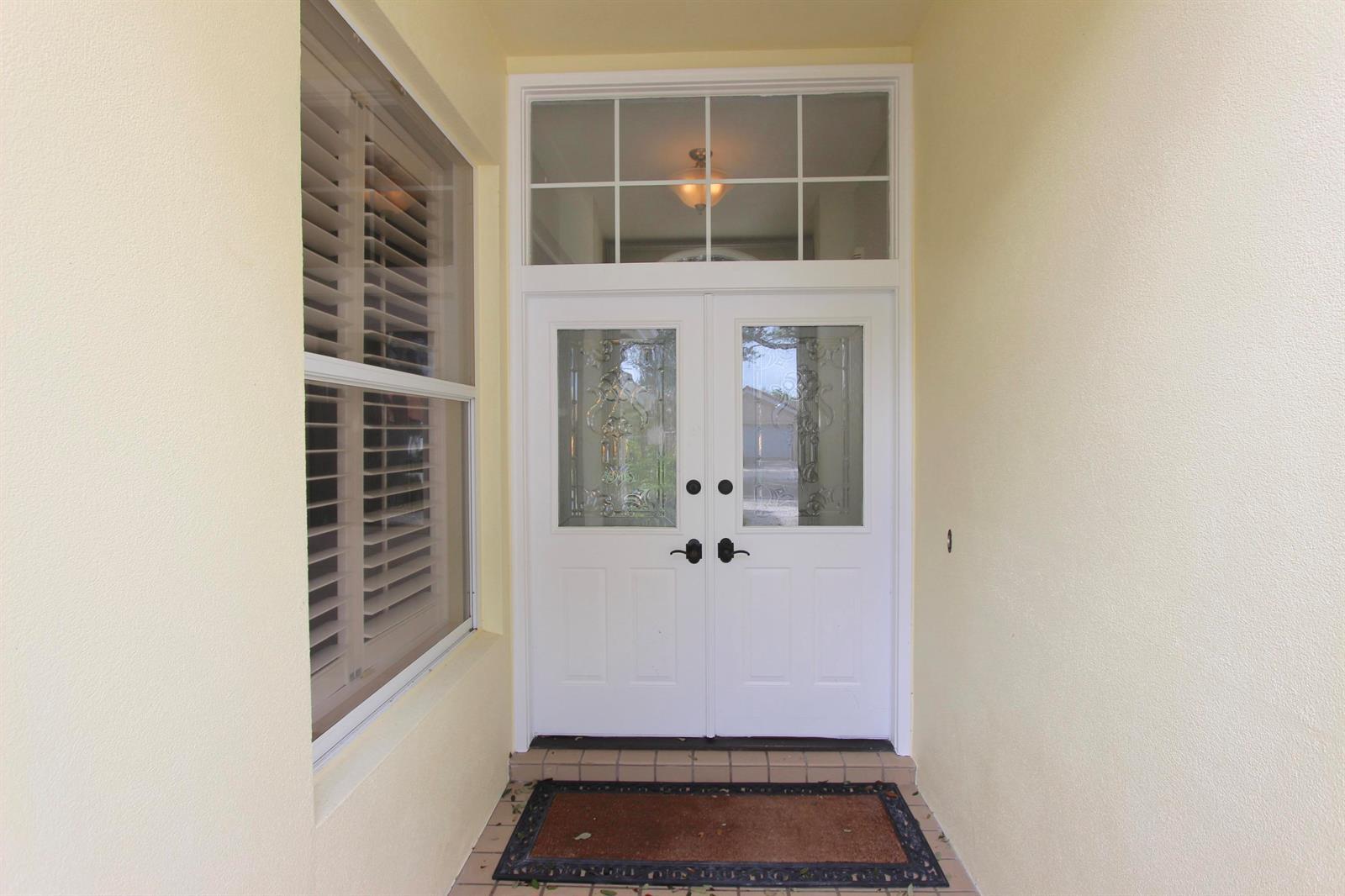 117 Hampton Circle, Jupiter FL 33458 photo 2