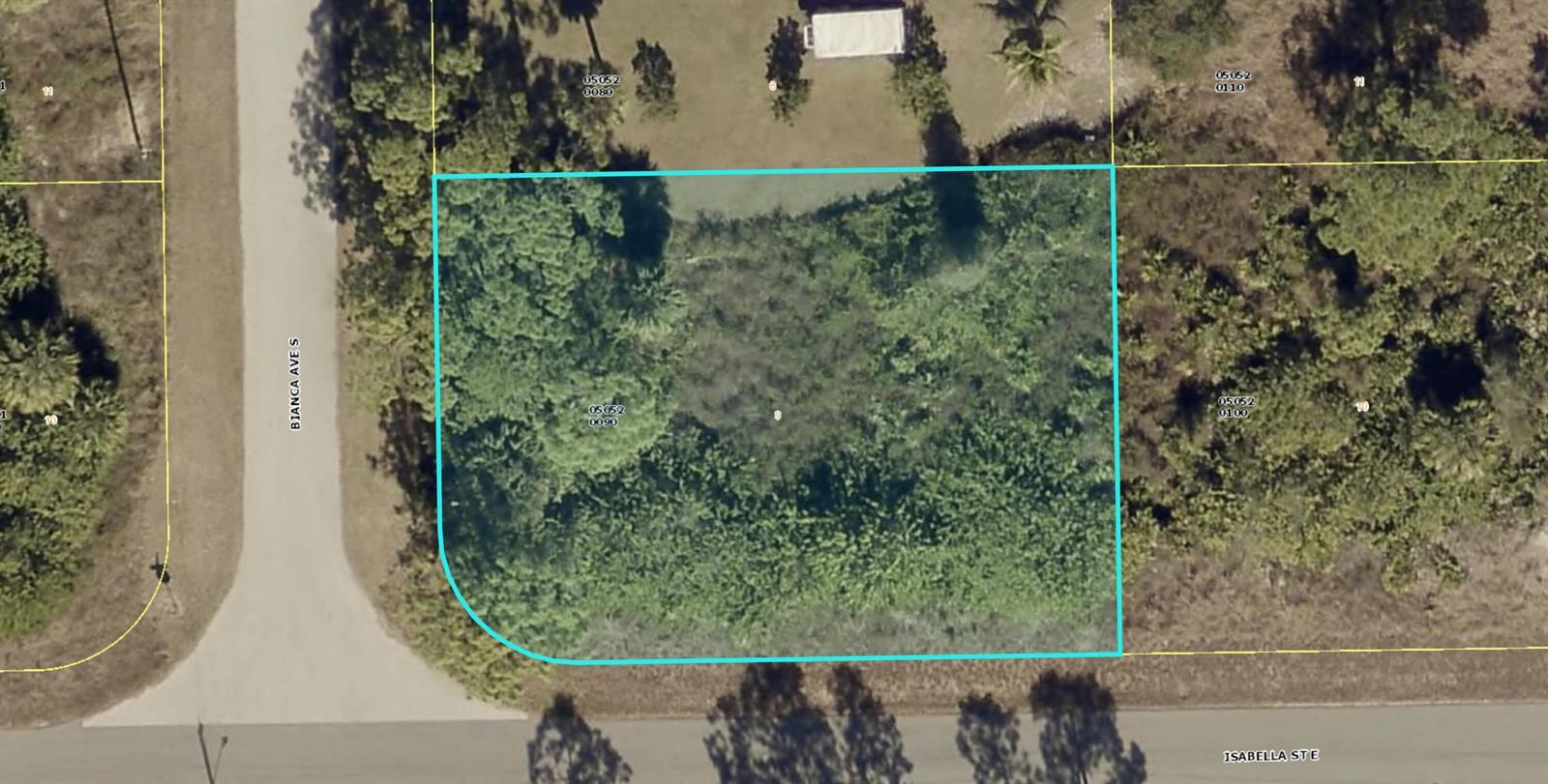 723 Bianca Avenue S, Lehigh Acres FL 33974 photo 3