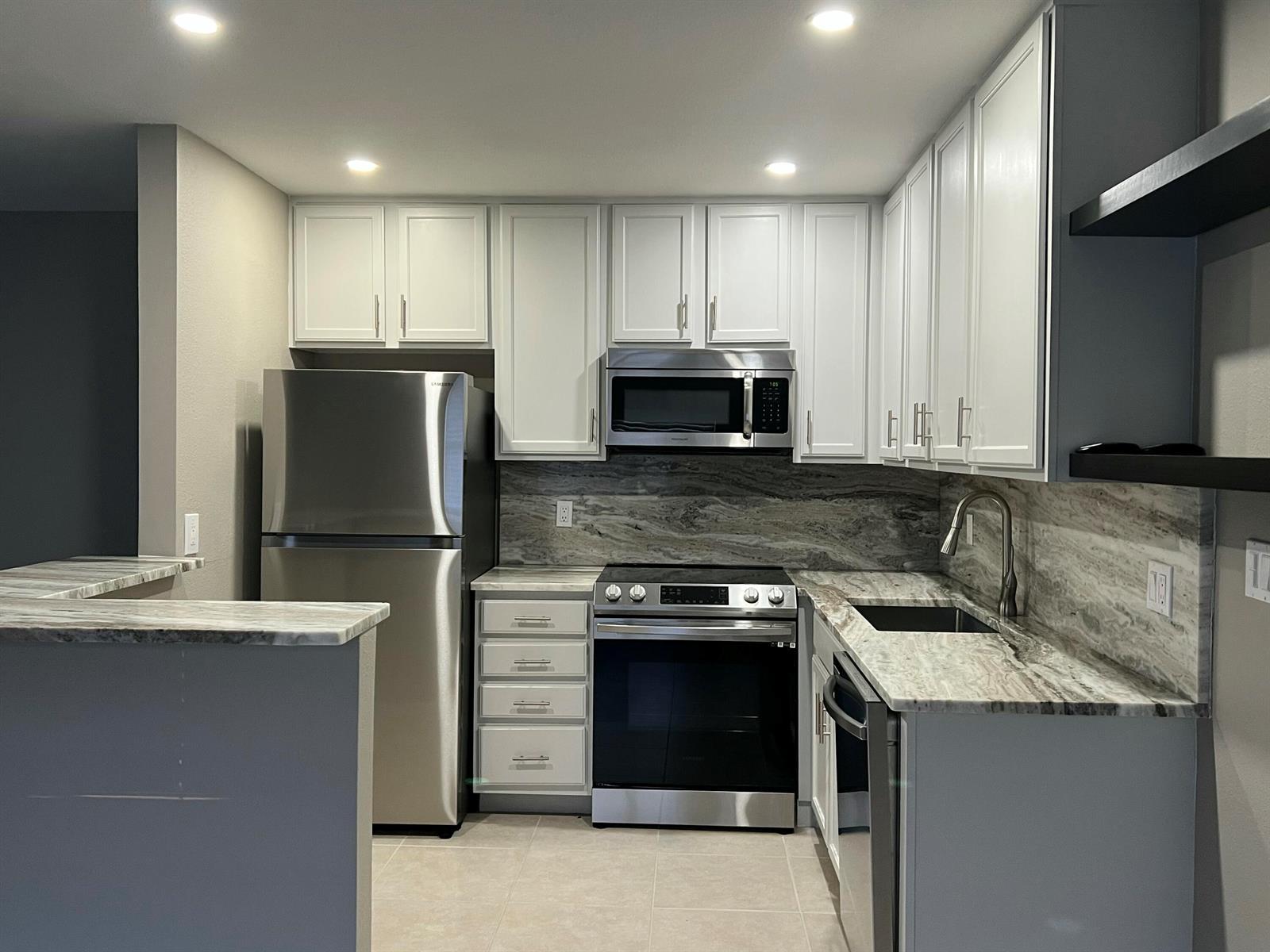267 Flanders Way, Delray Beach FL 33484