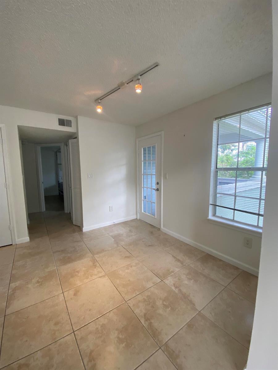 1020 Crystal Way # H, Delray Beach FL 33444 photo 5