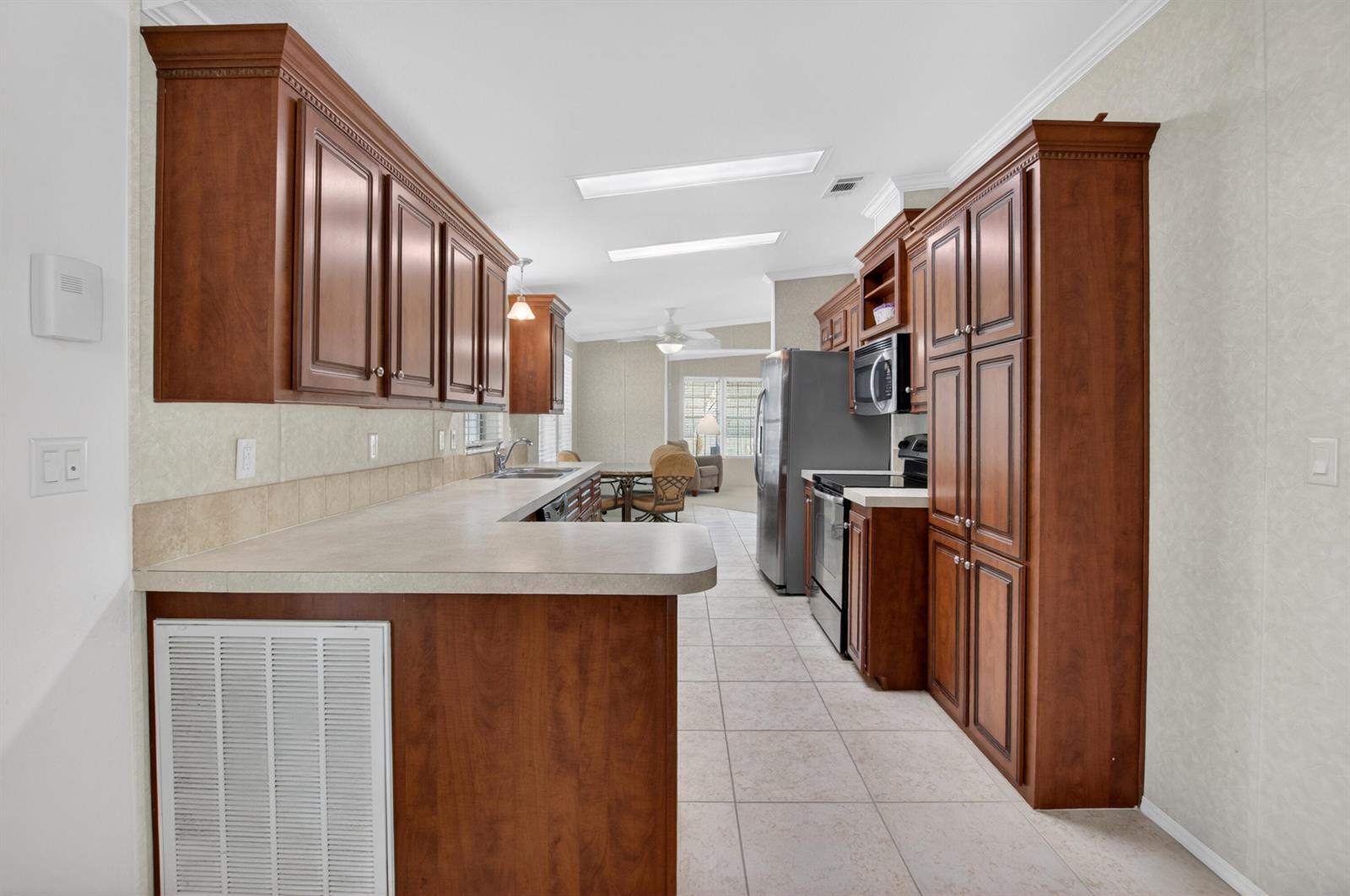 5006 Curacas Bay, Boynton Beach FL 33436 photo 2