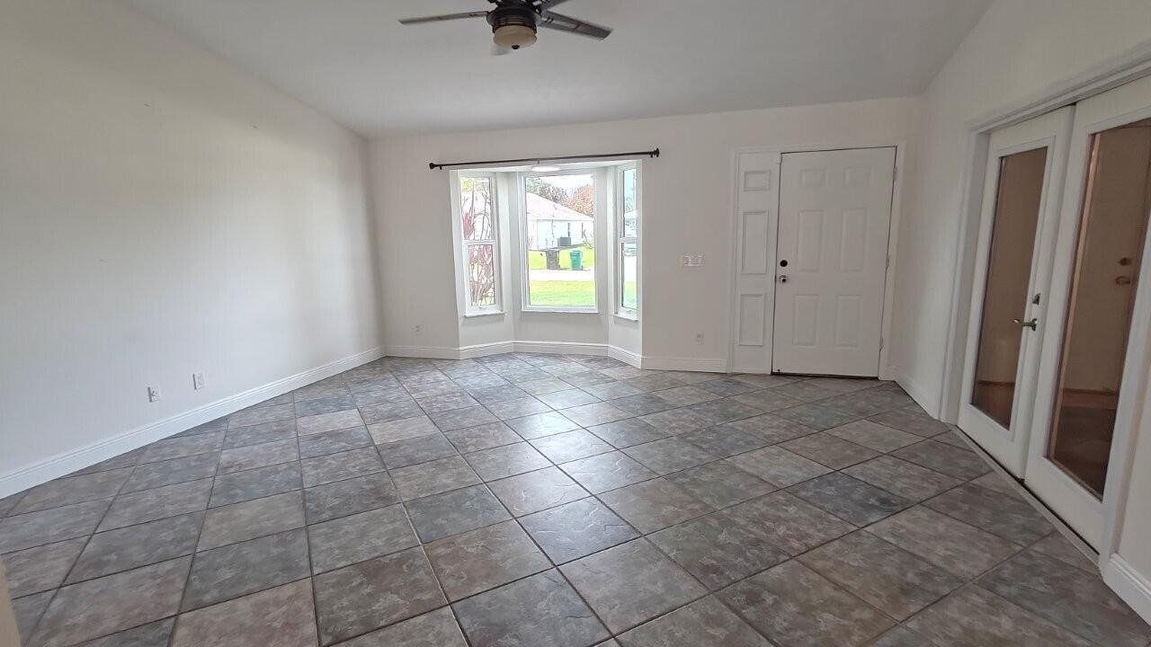 2043 SE Camilo Street, Port St. Lucie FL 34952 photo 4