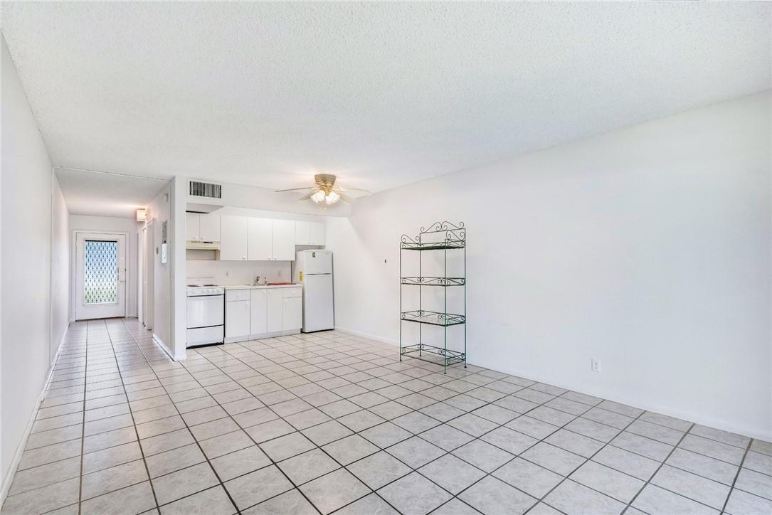 1400 SW 124th Terrace # 105q, Pembroke Pines FL 33027 photo 3