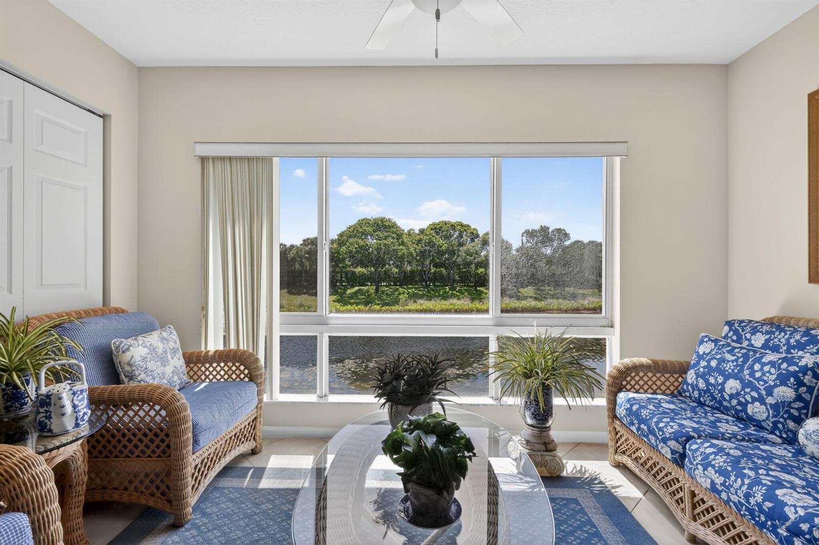 5906 Crystal Shores Drive # 208, Boynton Beach FL 33437 photo 2