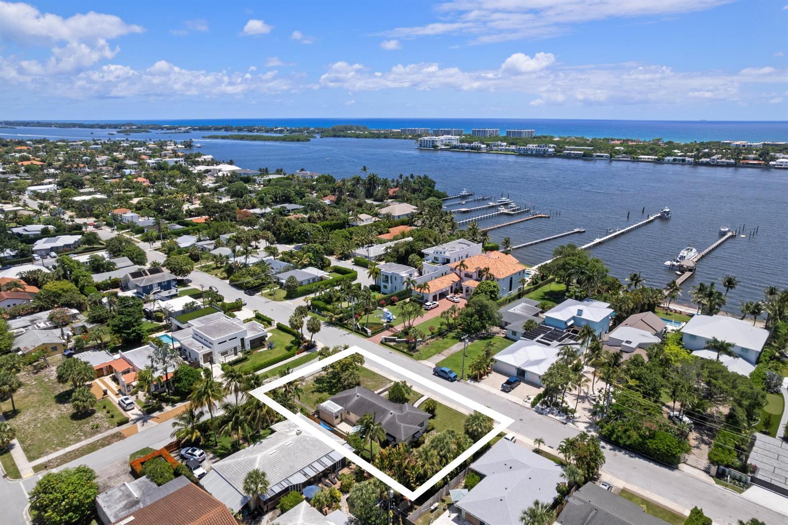 1725 N Lakeside Drive, FL 33460 photo 3