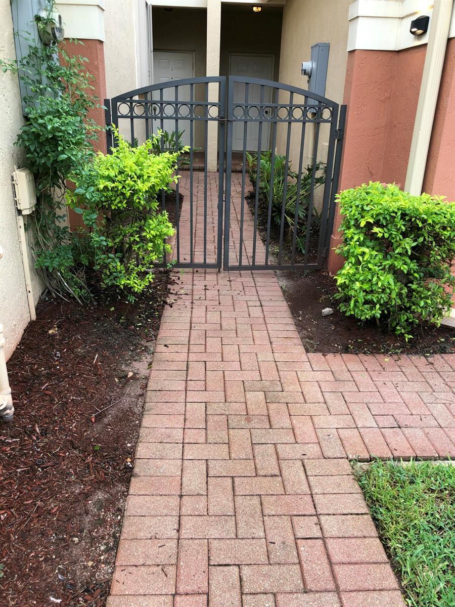 4310 Vineyard Circle # 4310, Weston FL 33332