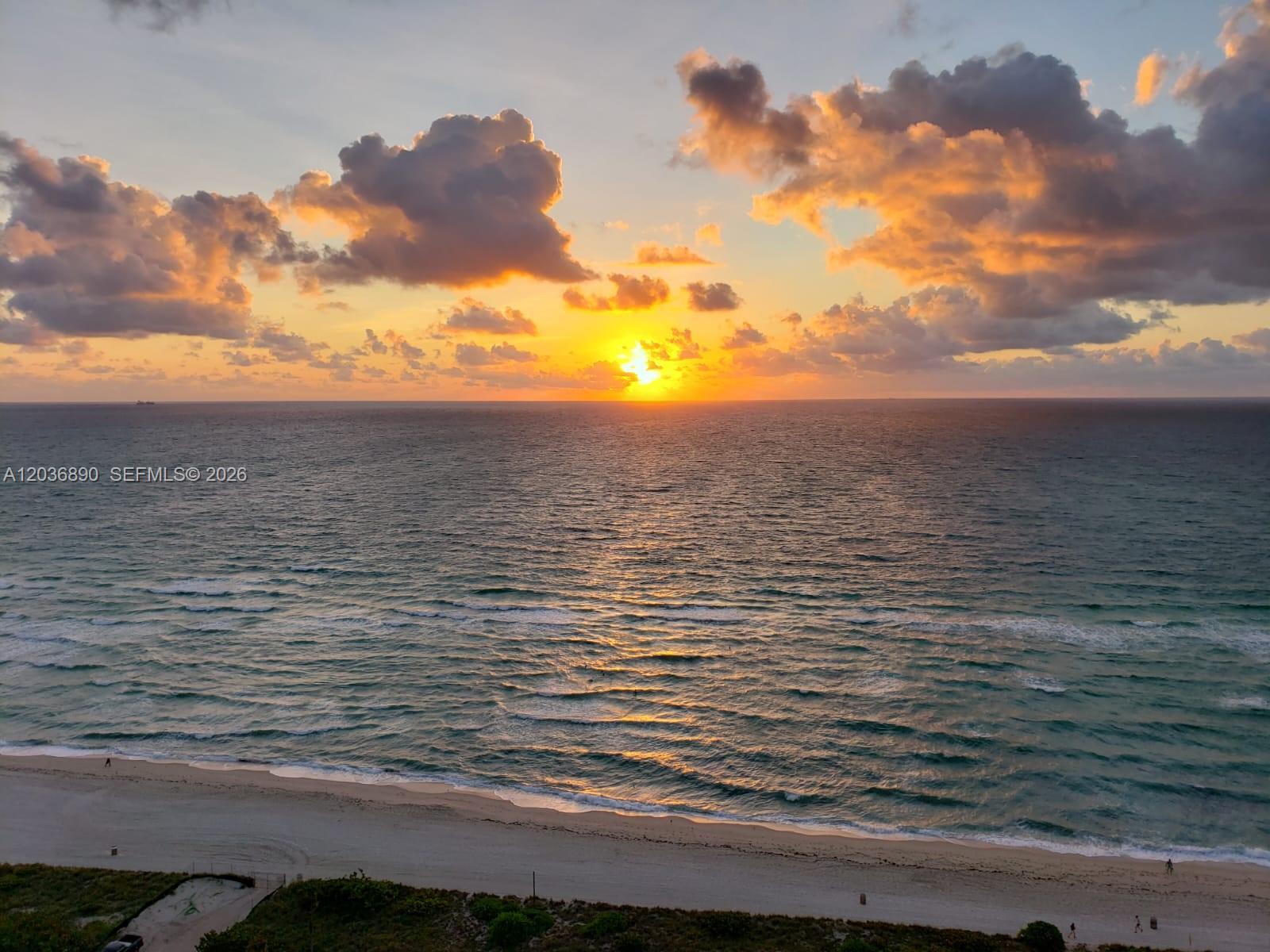 2555 Collins Ave # 2207, Miami Beach FL 33140