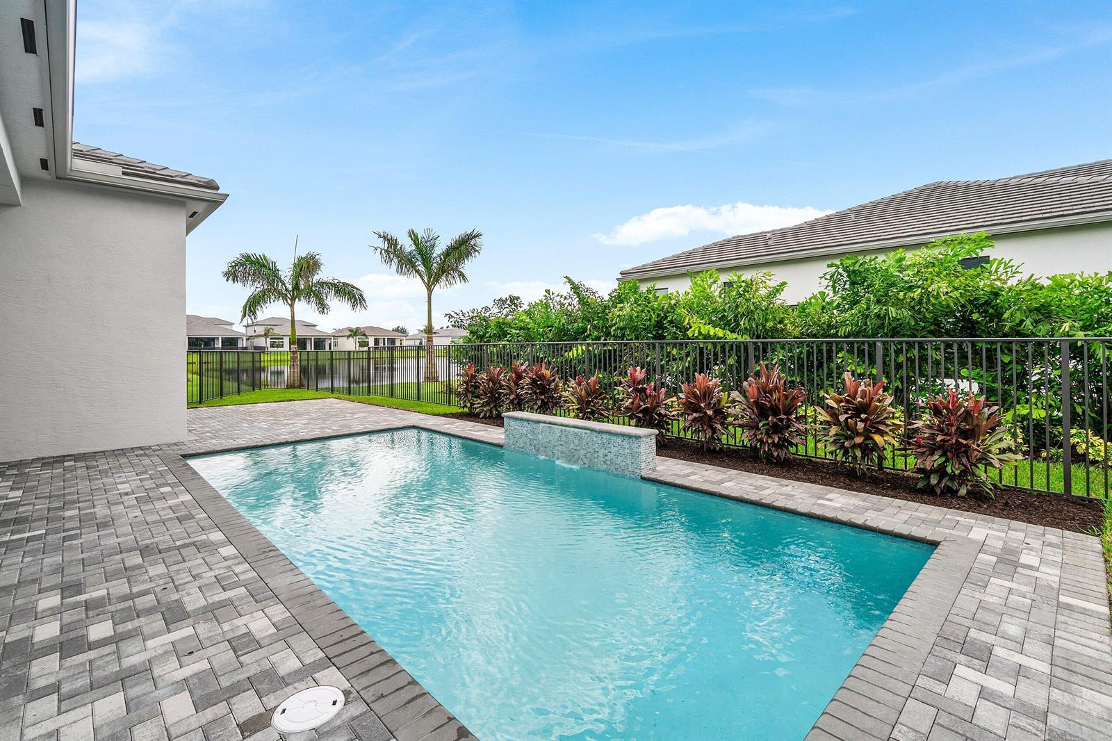 9062 Corsican Finch Court, Boynton Beach FL 33473 photo 3