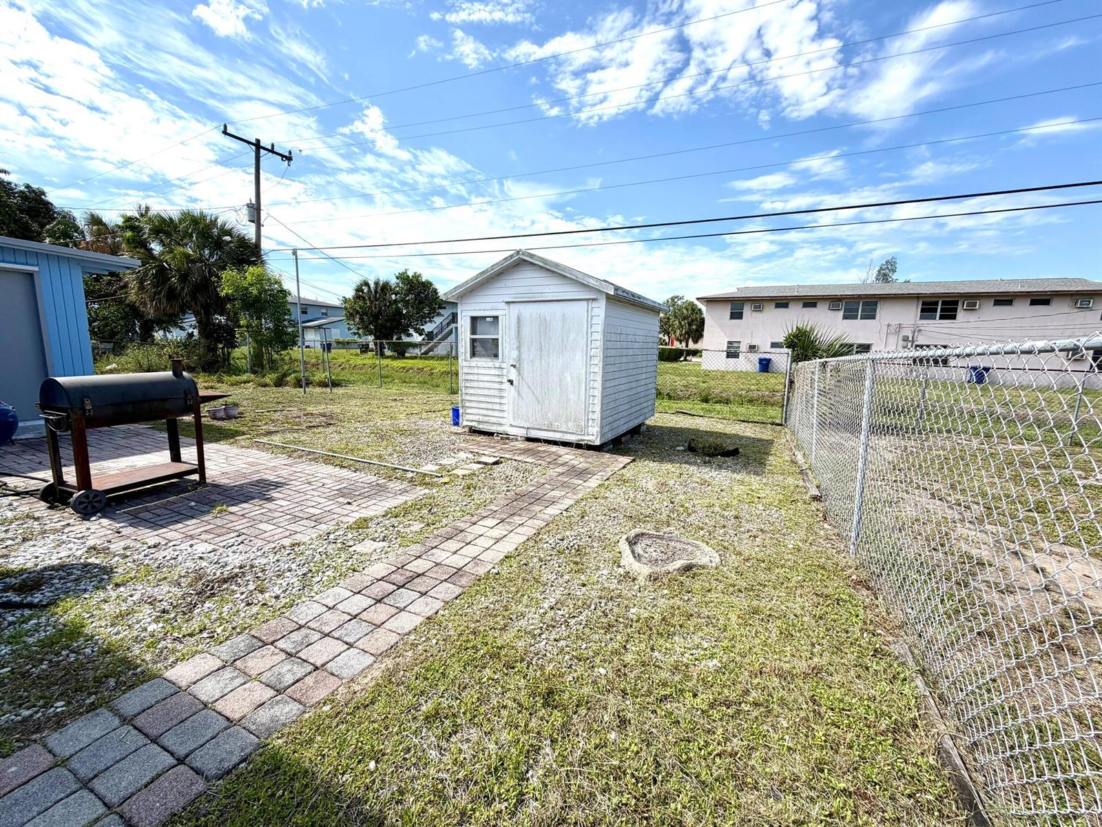 1117 W 23rd Street, Riviera Beach FL 33404 photo 3