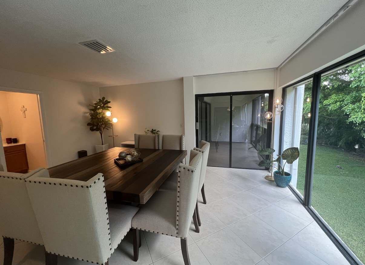 1639 Embassy Drive # 202, West Palm Beach FL 33401 photo 5