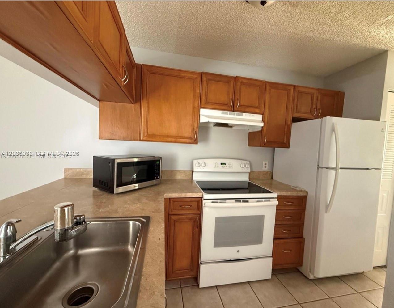 937 Coral Club Dr # 937, Coral Springs FL 33071 photo 2