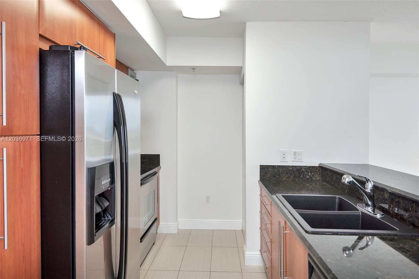 3232 SW 22nd St # 1606, Miami FL 33145 photo 5