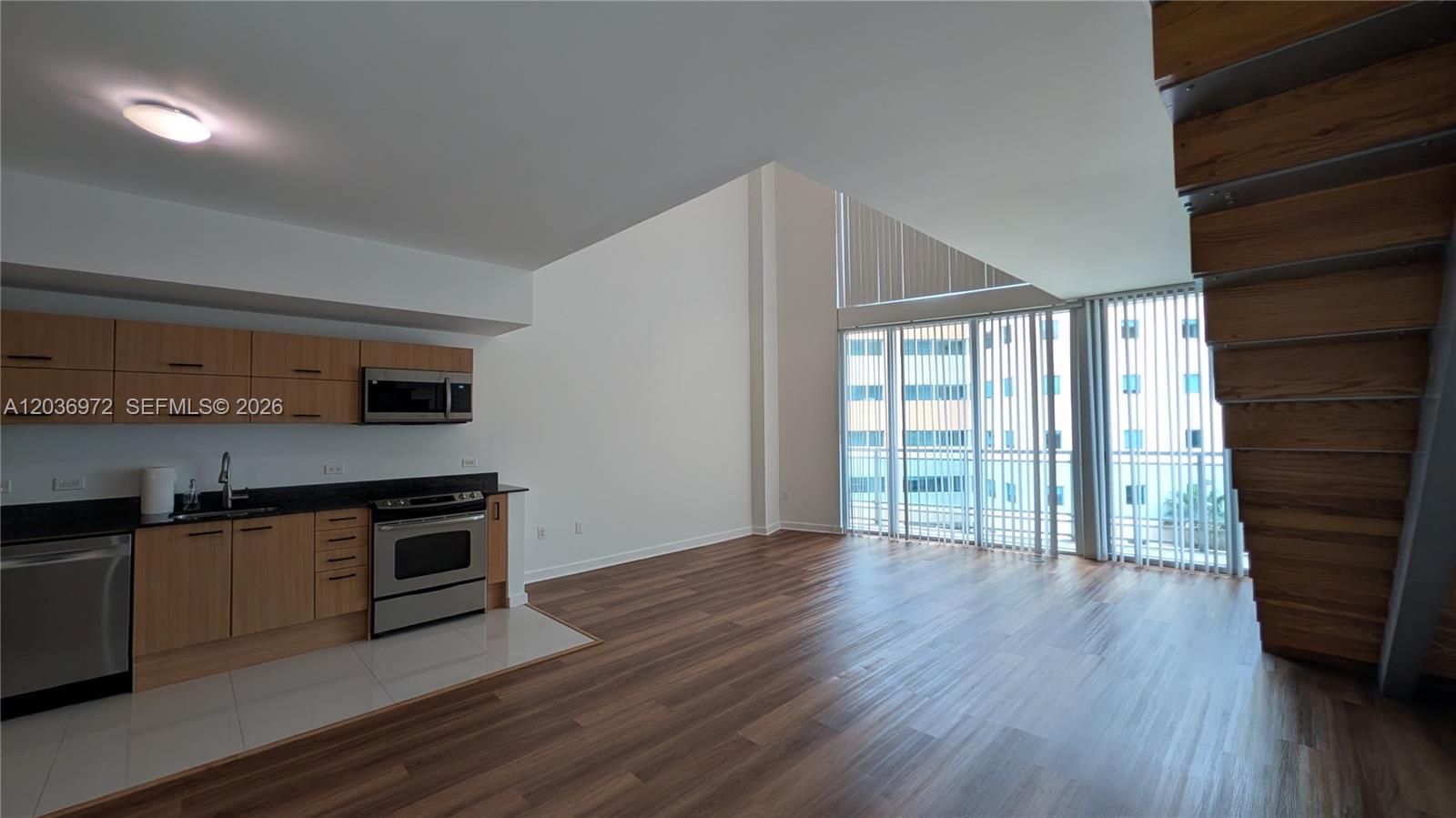 350 S Miami Ave # 704, Miami FL 33130 photo 3