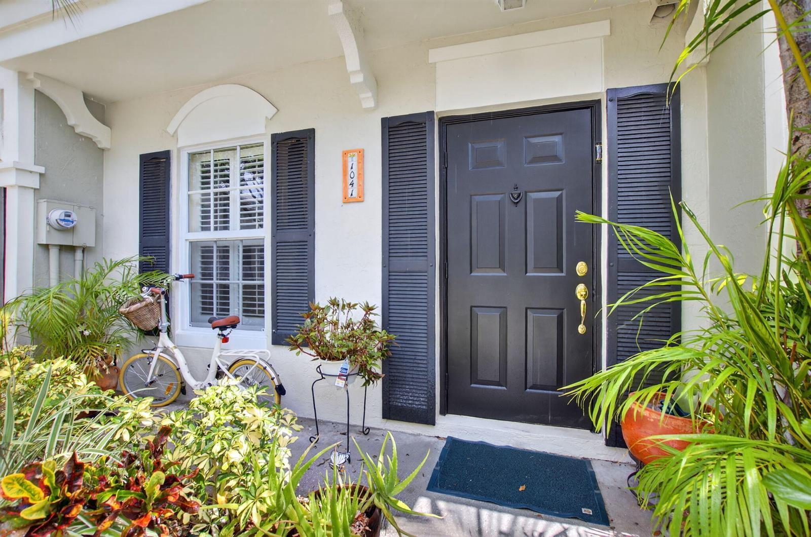 1041 Kokomo Key Lane, Delray Beach FL 33483 photo 2