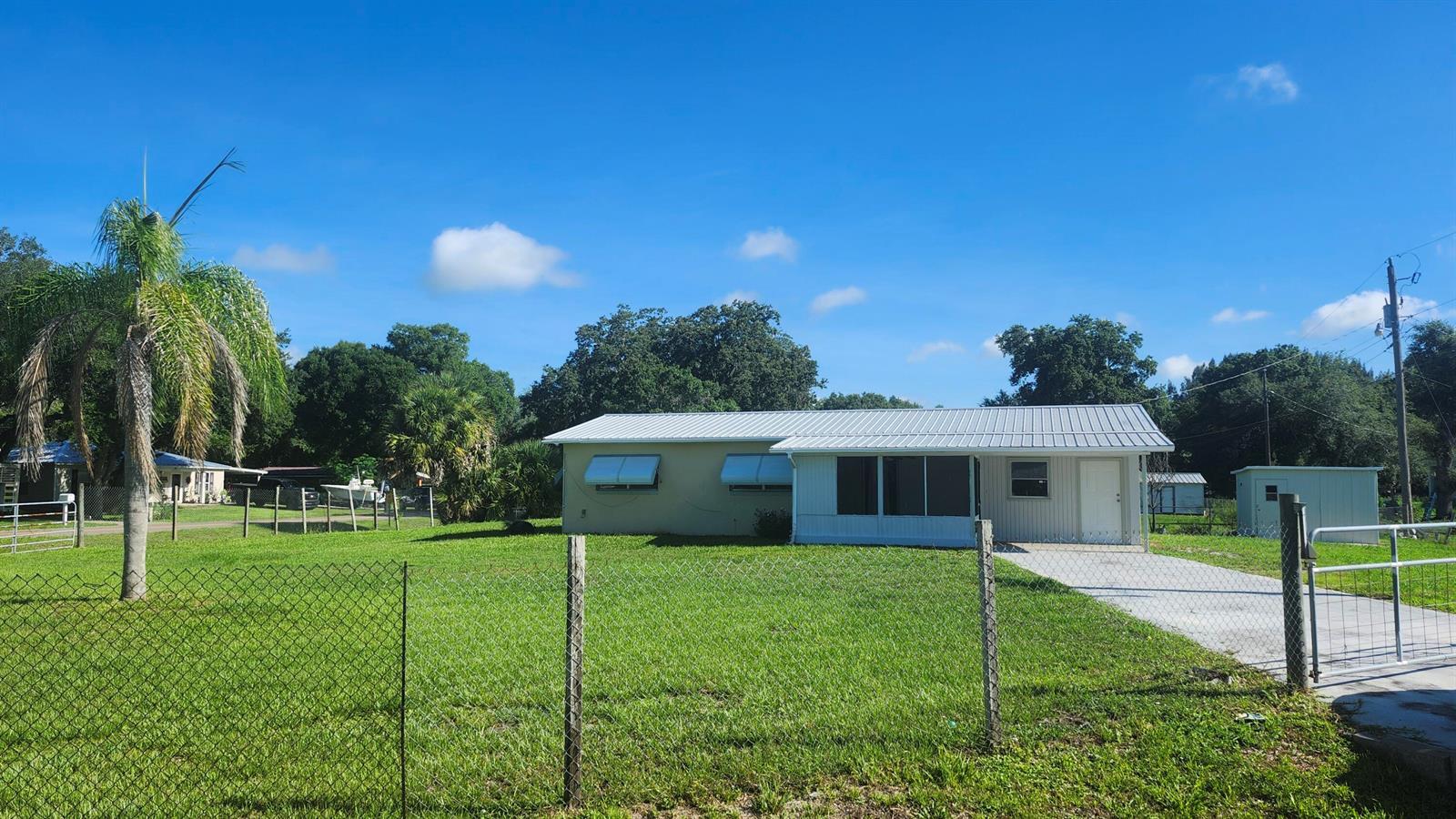 3751 NW 36th Street, Okeechobee FL 34972 photo 4