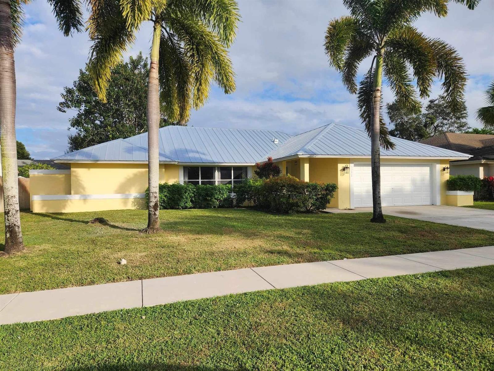 1750 Primrose Lane, Wellington FL 33414