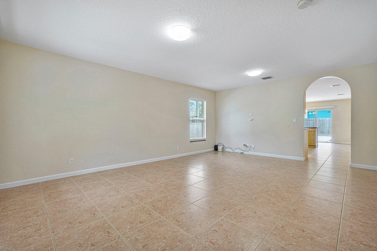 5592 1st Road, Lake Worth FL 33467 photo 5