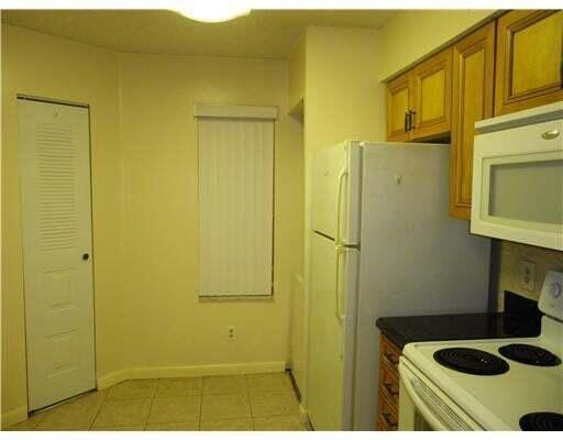 1005 Coral Club Drive # 1005, Coral Springs FL 33071 photo 4