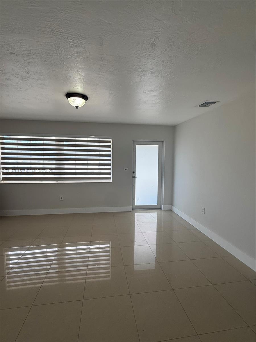 2765 NW 212th St, Miami Gardens FL 33056 photo 4