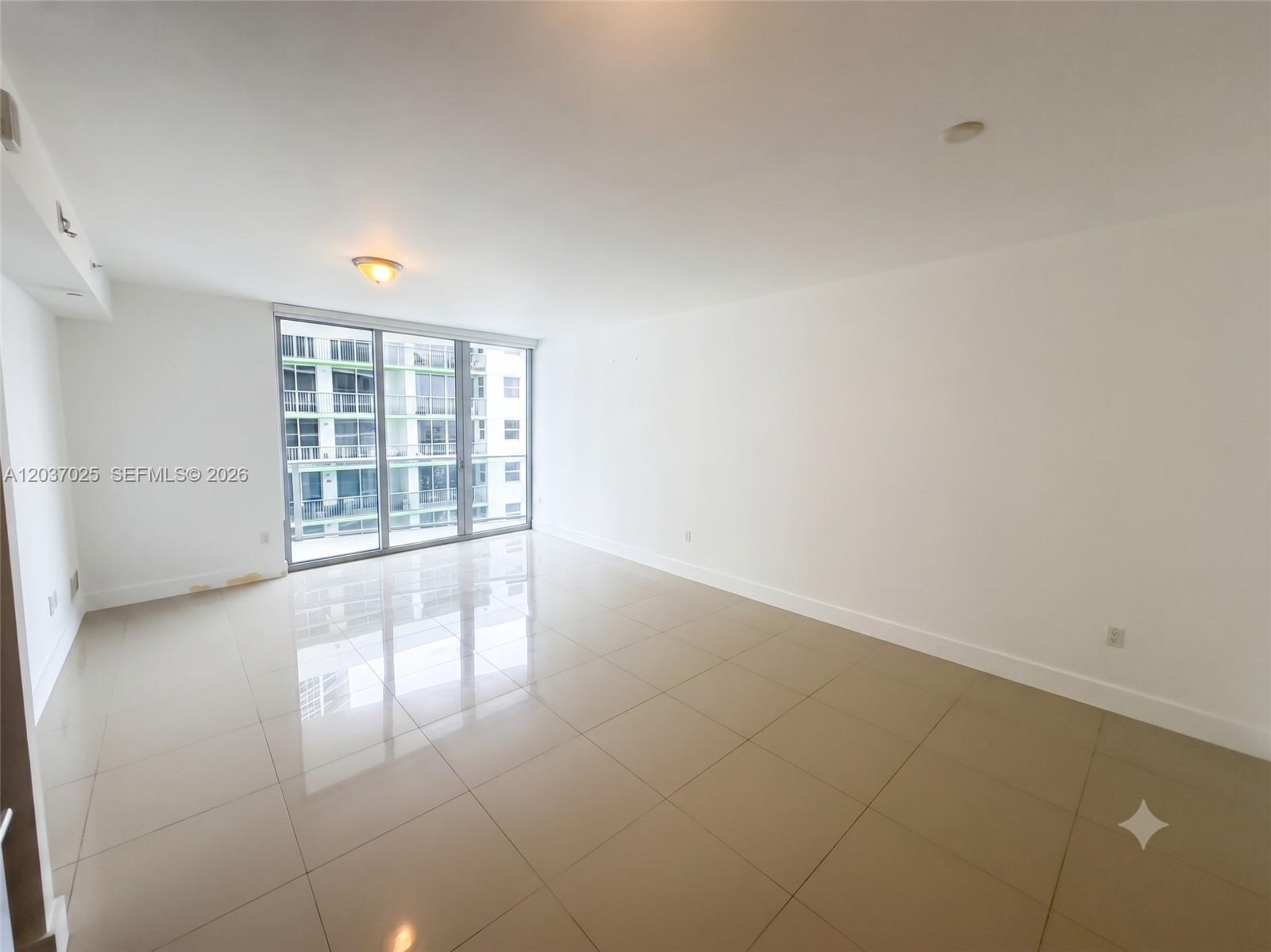488 NE 18th St # 3102, Miami FL 33132 photo 4