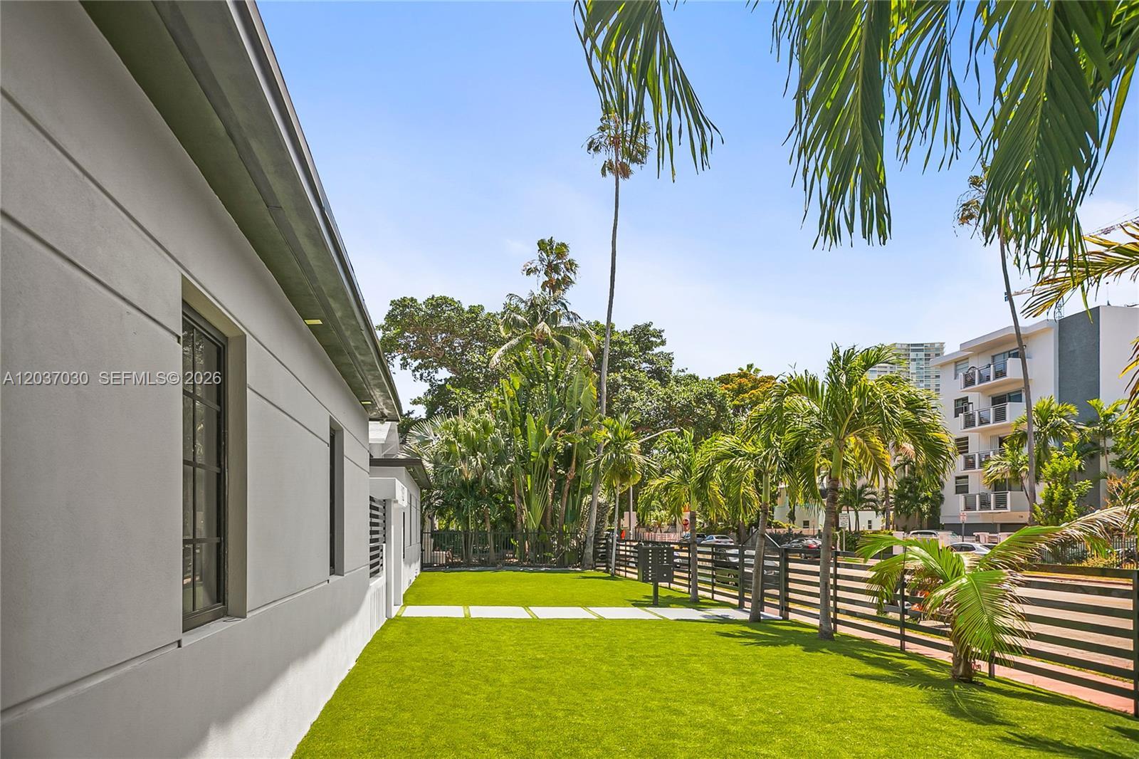 Miami Beach, FL 33139 photo 4