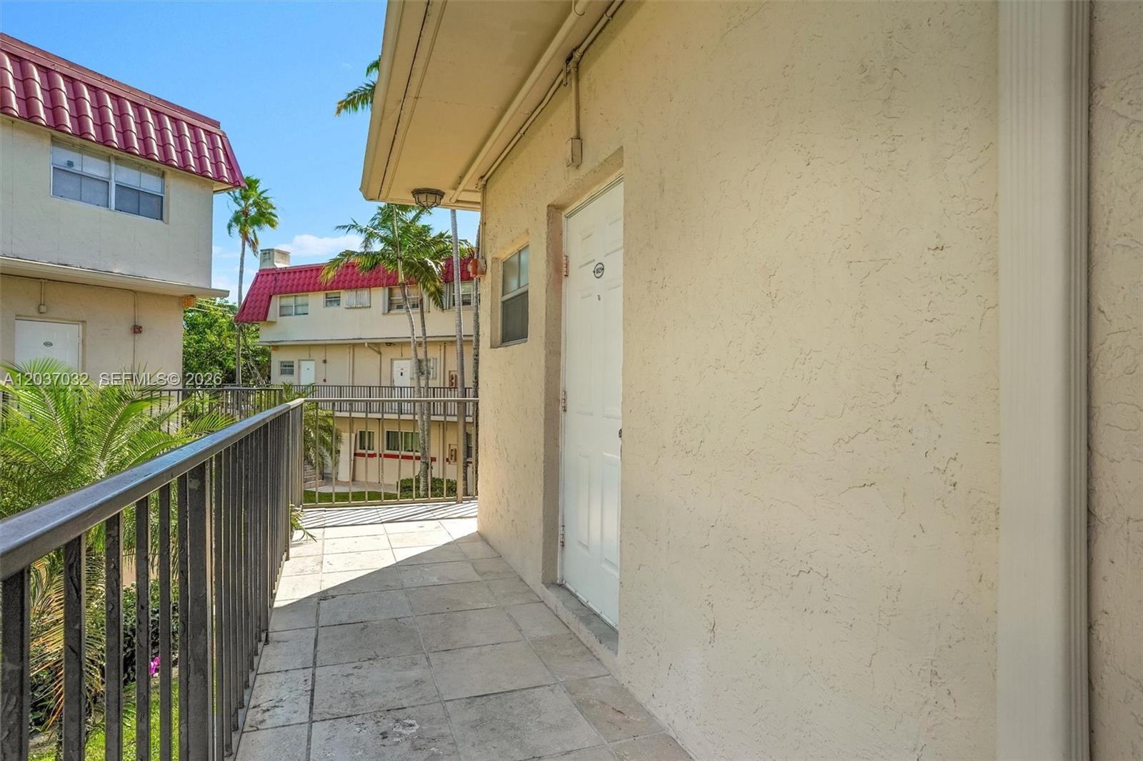 Pinecrest, FL 33156 photo 2