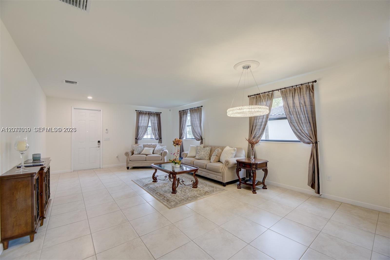 9260 W 35th Ln, Hialeah FL 33018 photo 3