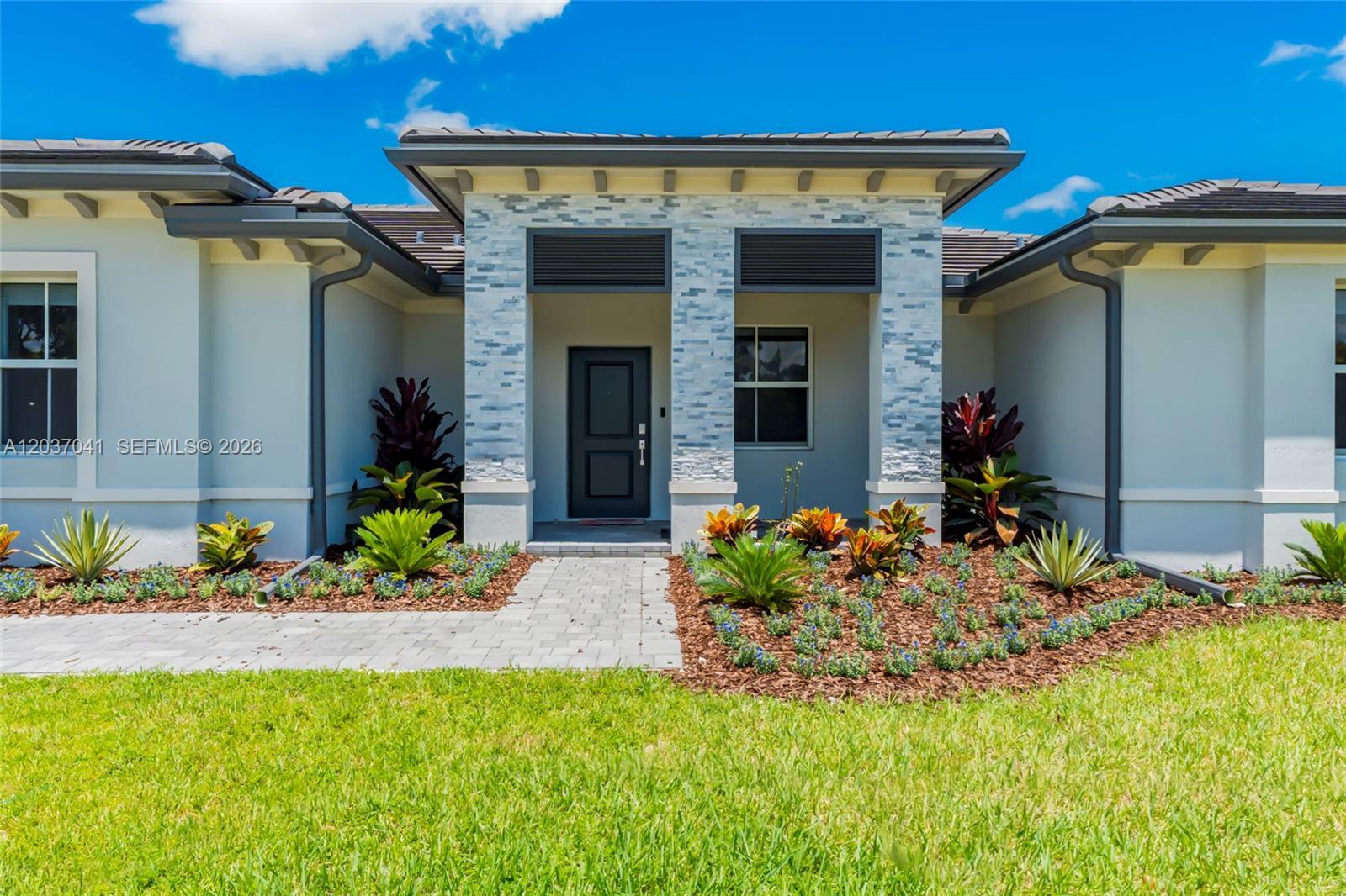 29227 SW 169th Ave, Homestead FL 33030 photo 2