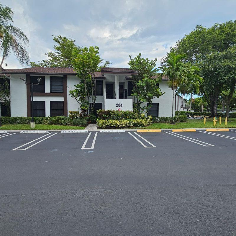 204 Lake Pointe Drive # 107, Oakland Park FL 33309