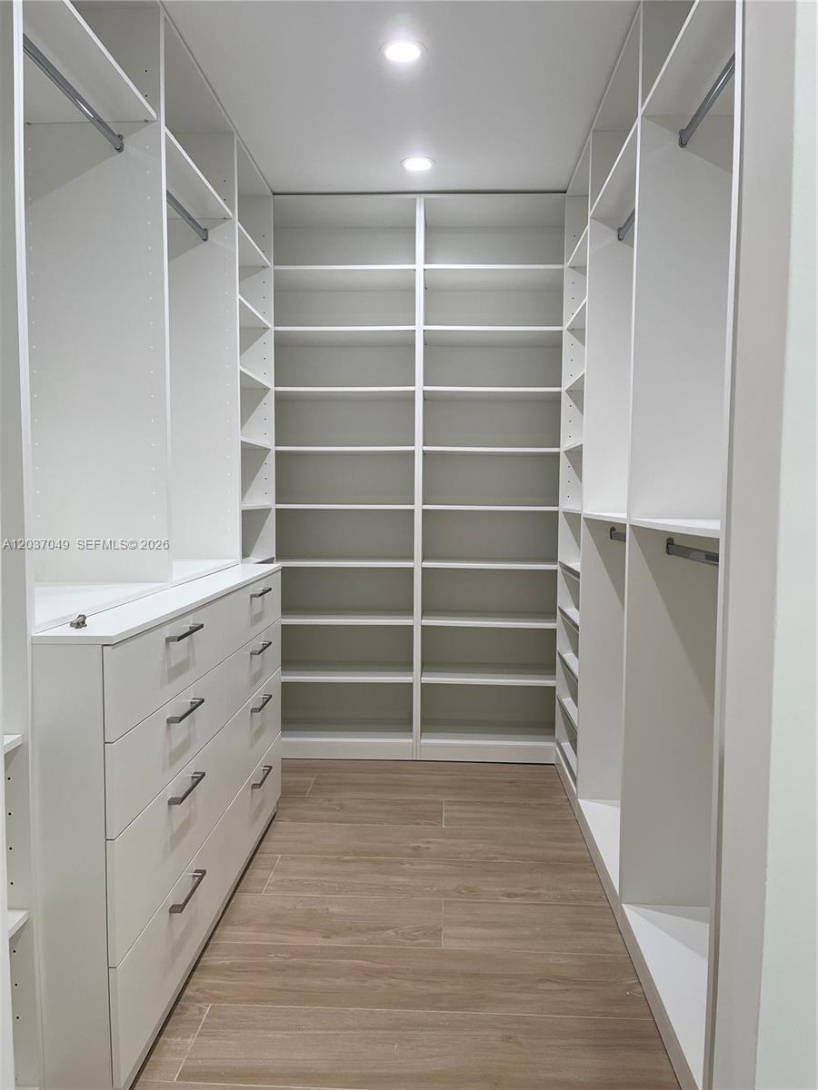 8885 SW 76th Ter, Miami FL 33173 photo 5