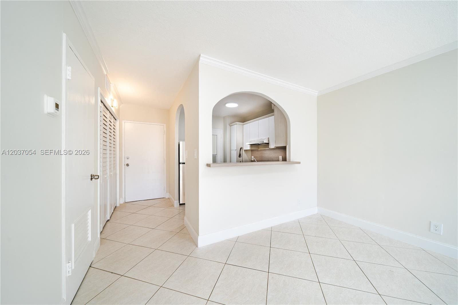 2555 NE 11th St # 310, Fort Lauderdale FL 33304 photo 3