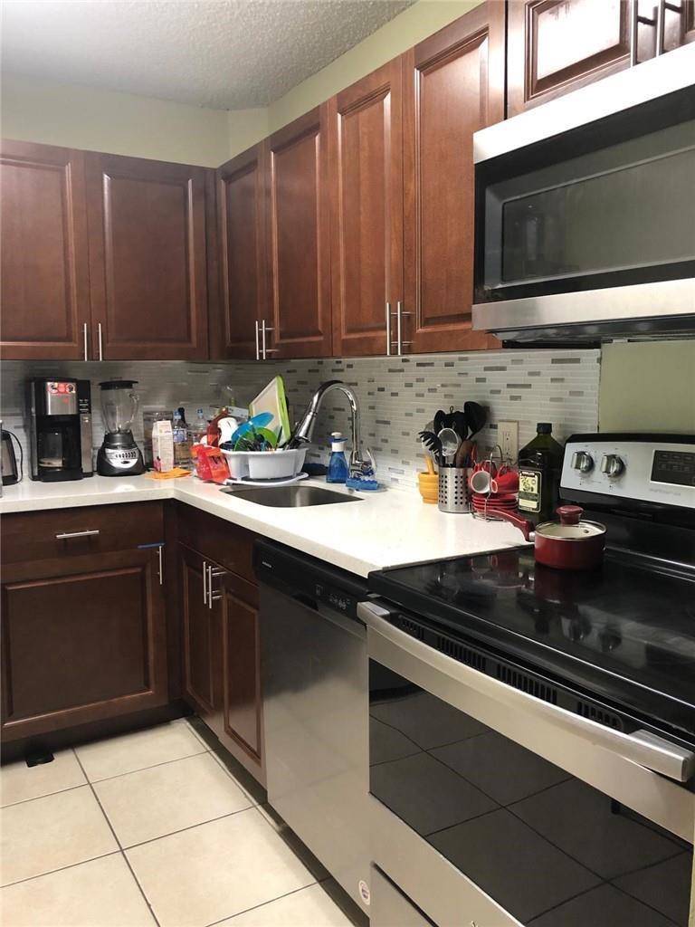 10773 Cleary Boulevard # 109, Plantation FL 33324 photo 3