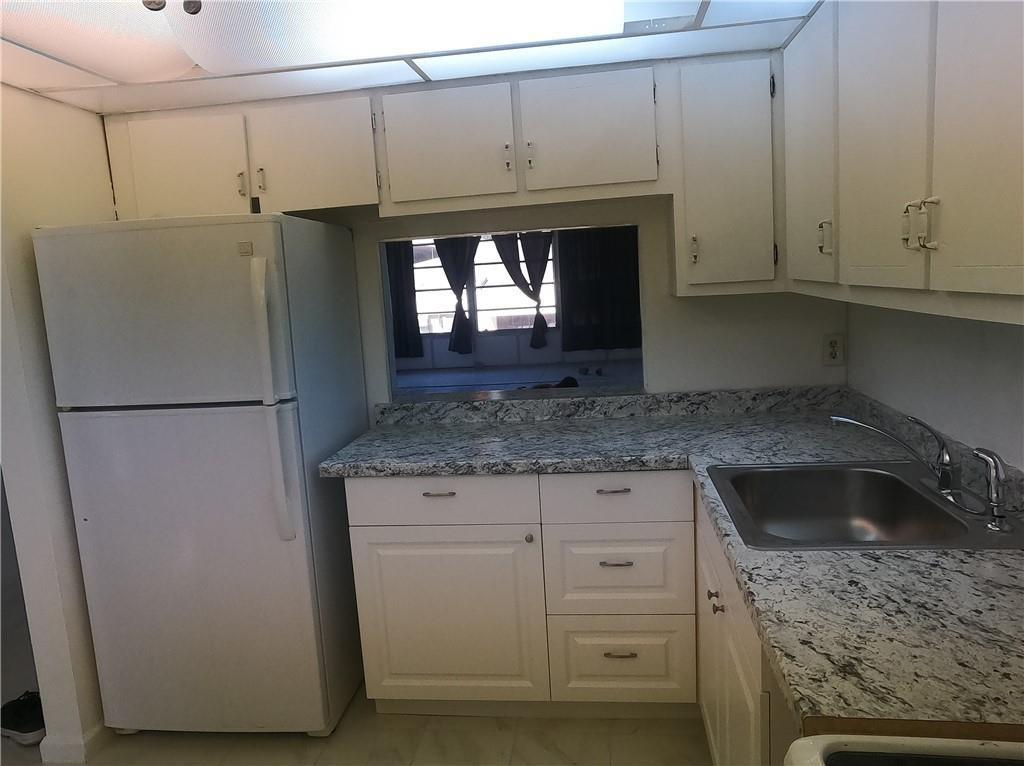 8390 Sands Point Boulevard # F206, Tamarac FL 33321 photo 4
