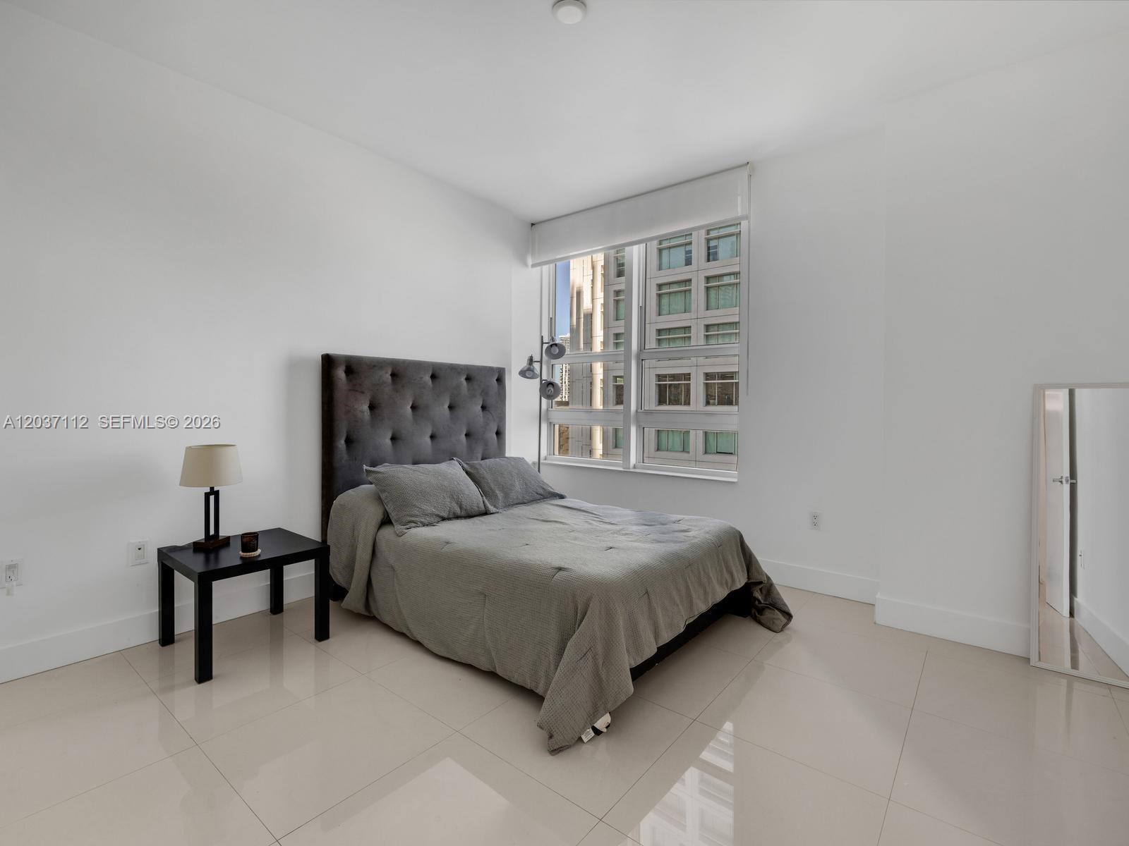 950 Brickell Bay Dr # 1404, Miami FL 33131 photo 5