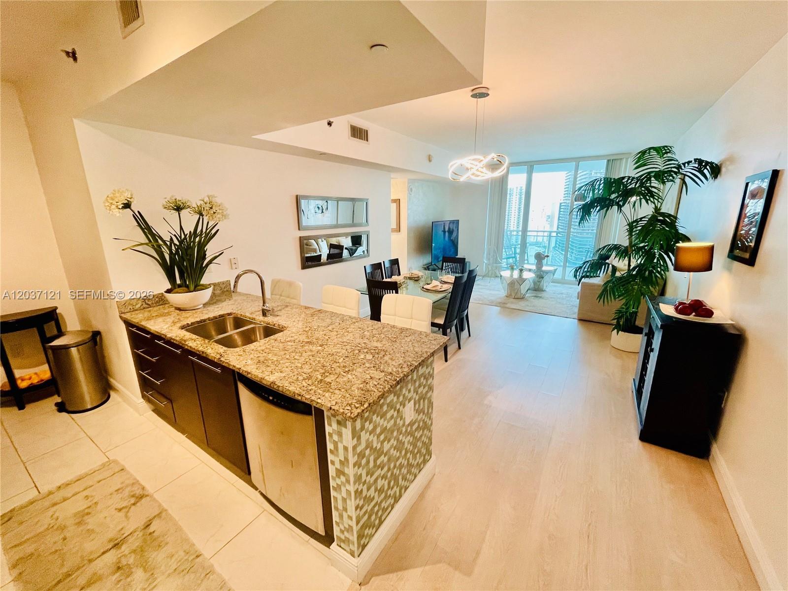 950 Brickell Bay Dr # 2601, Miami FL 33131 photo 5