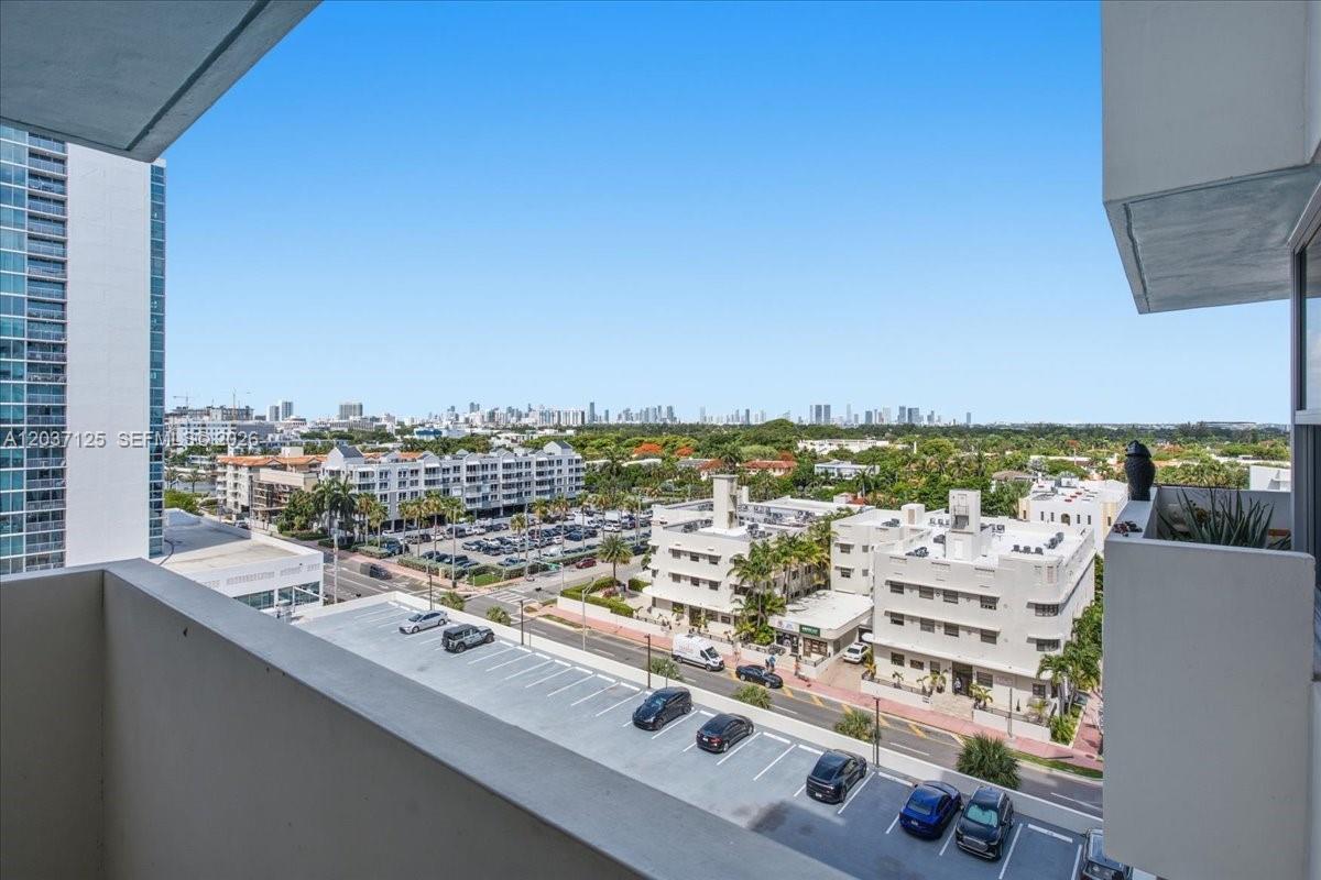 2899 Collins Ave # 1022, Miami Beach FL 33140