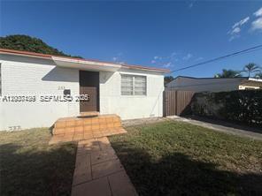 233-235 NW 45th Ave, Miami FL 33126