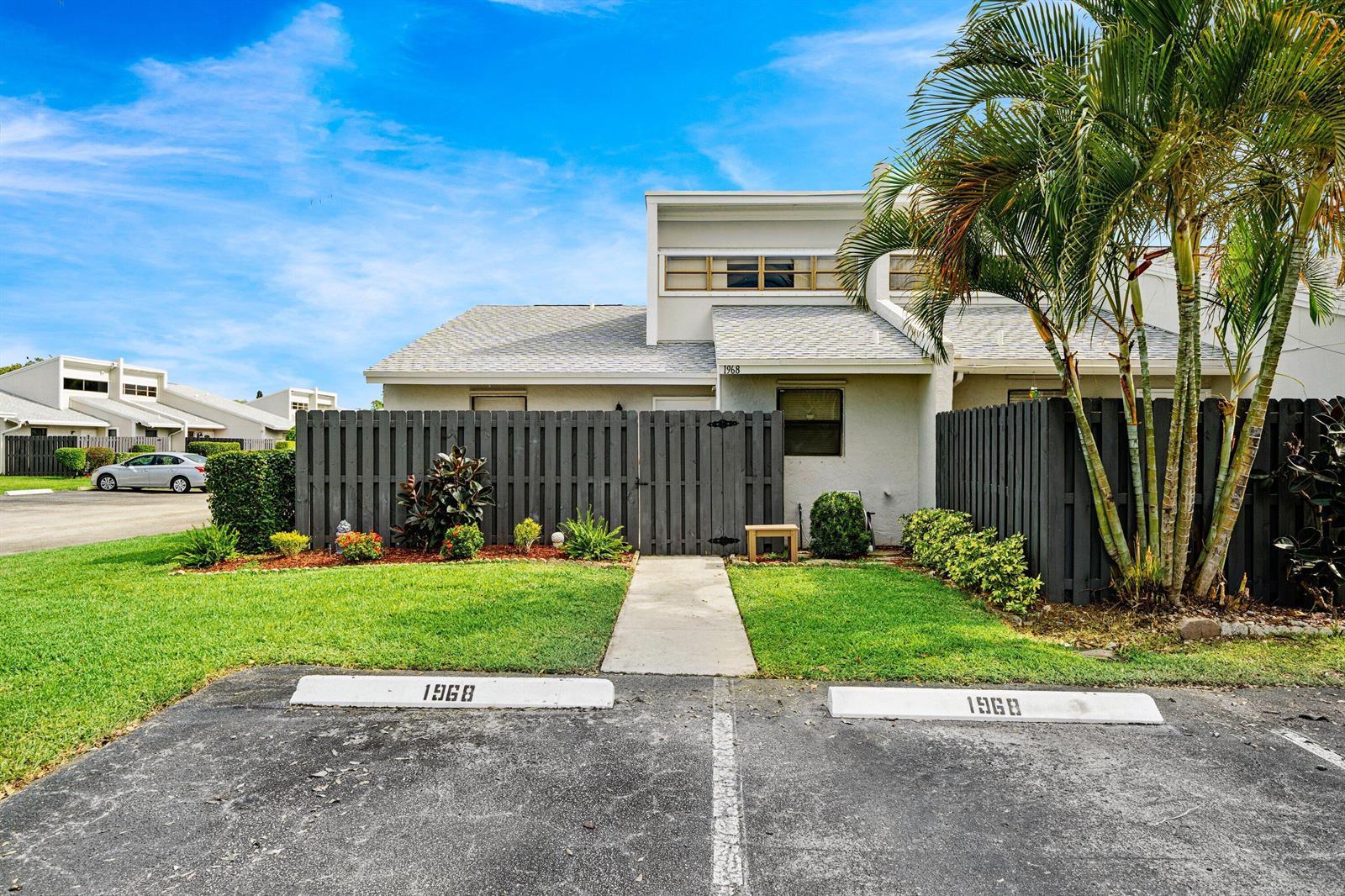 1968 Monks Court, West Palm Beach FL 33415