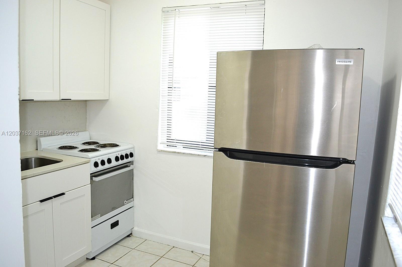 1035 SW 4th St # 4, Miami FL 33130 photo 5