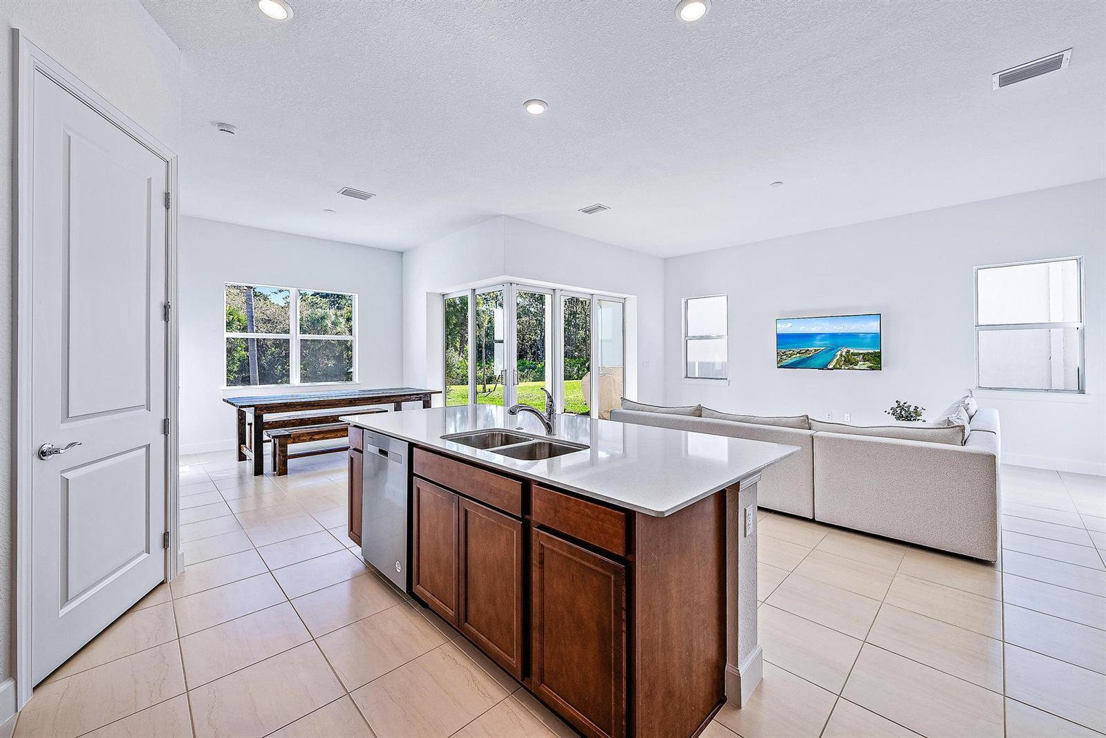 9775 SW Meridian Way, Stuart FL 34997 photo 4