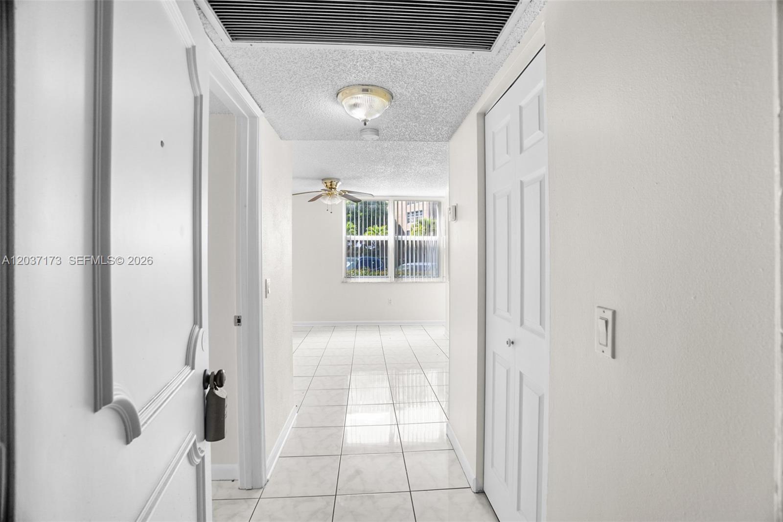 9480 Tangerine Pl # 101, Davie FL 33324 photo 4