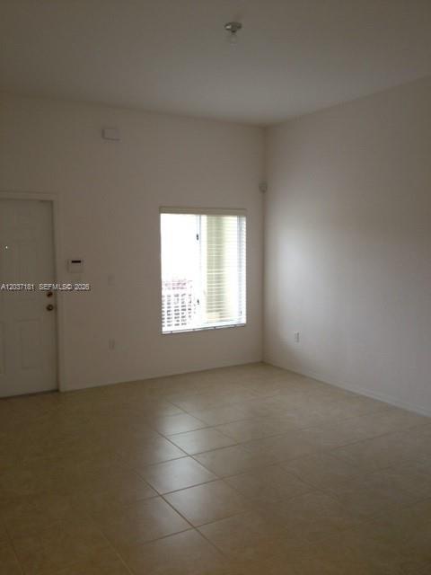 1657 SE 23rd Way # 1657, Homestead FL 33035 photo 2