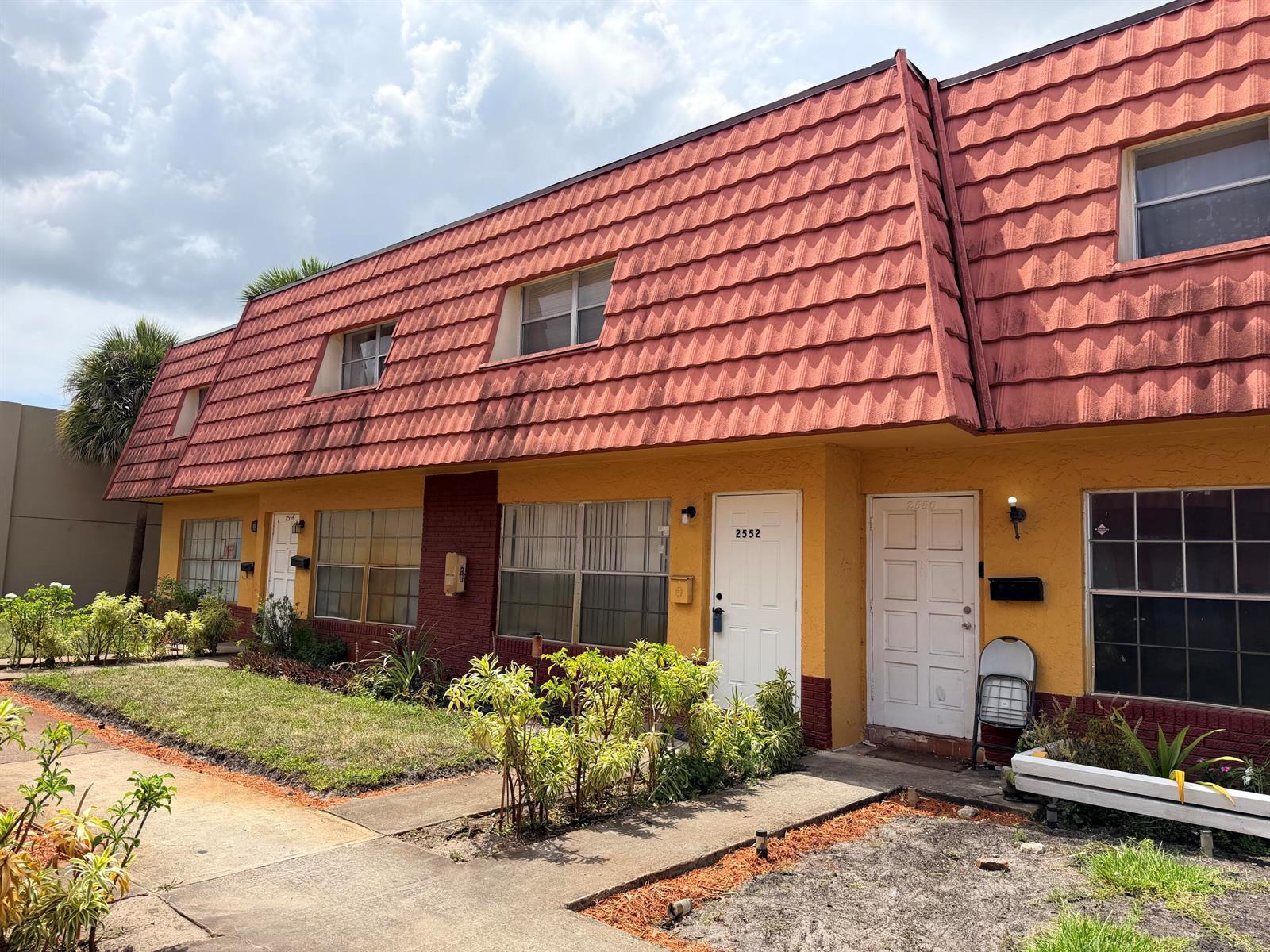 2552 NW 52nd Avenue # B19, Lauderhill FL 33313