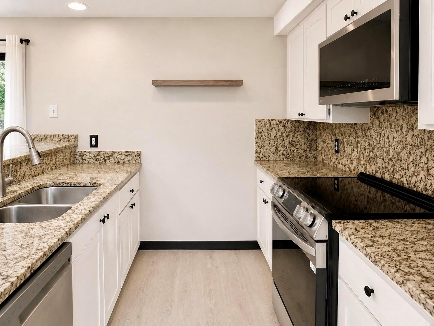 1303 13th Way, West Palm Beach FL 33407 photo 4