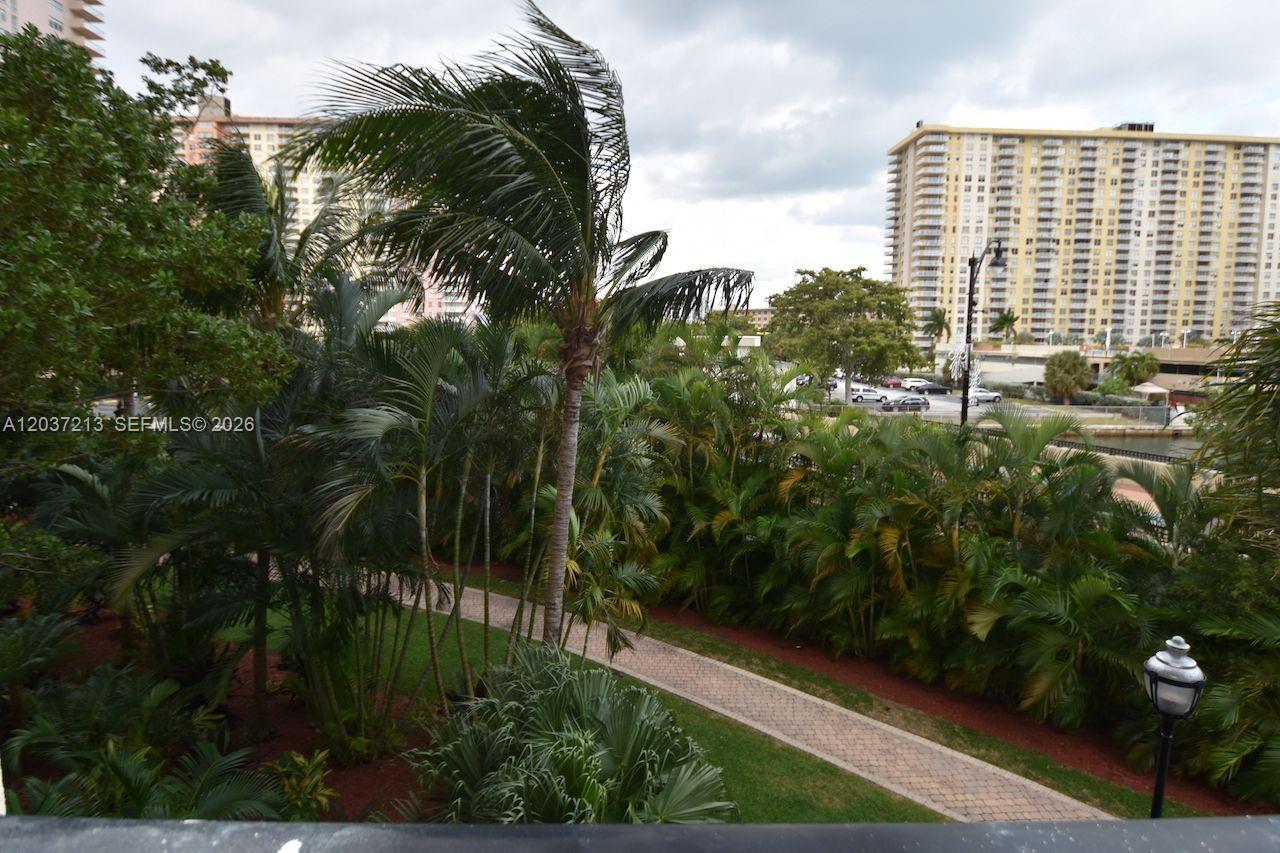 17150 N Bay Rd # 2314, Sunny Isles Beach FL 33160 photo 2