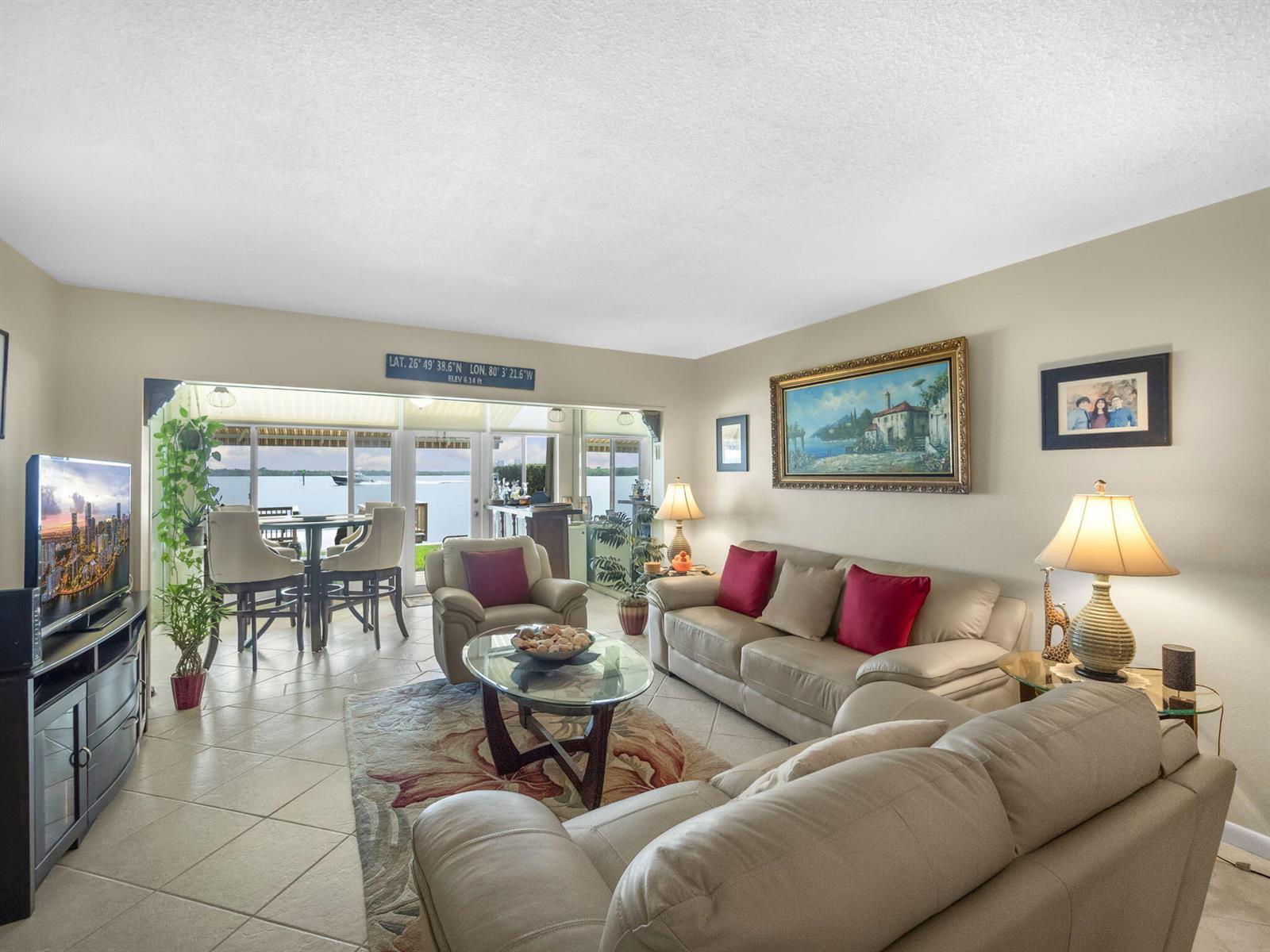52 Yacht Club Drive # 103, North Palm Beach FL 33408 photo 5
