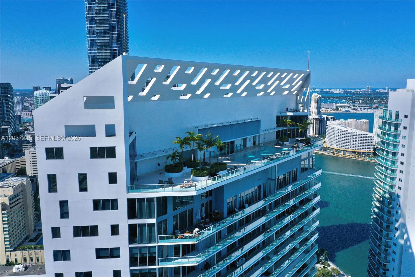 1300 Brickell Bay Dr # 610, Miami FL 33131 photo 2